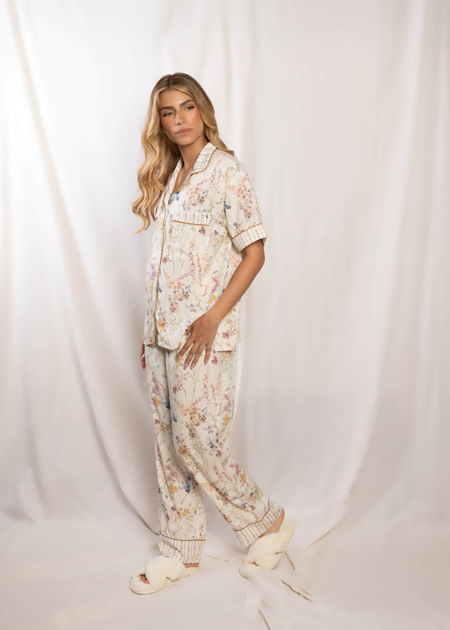 DALIA PANT/MANGA CORTA VISCOSA 100%