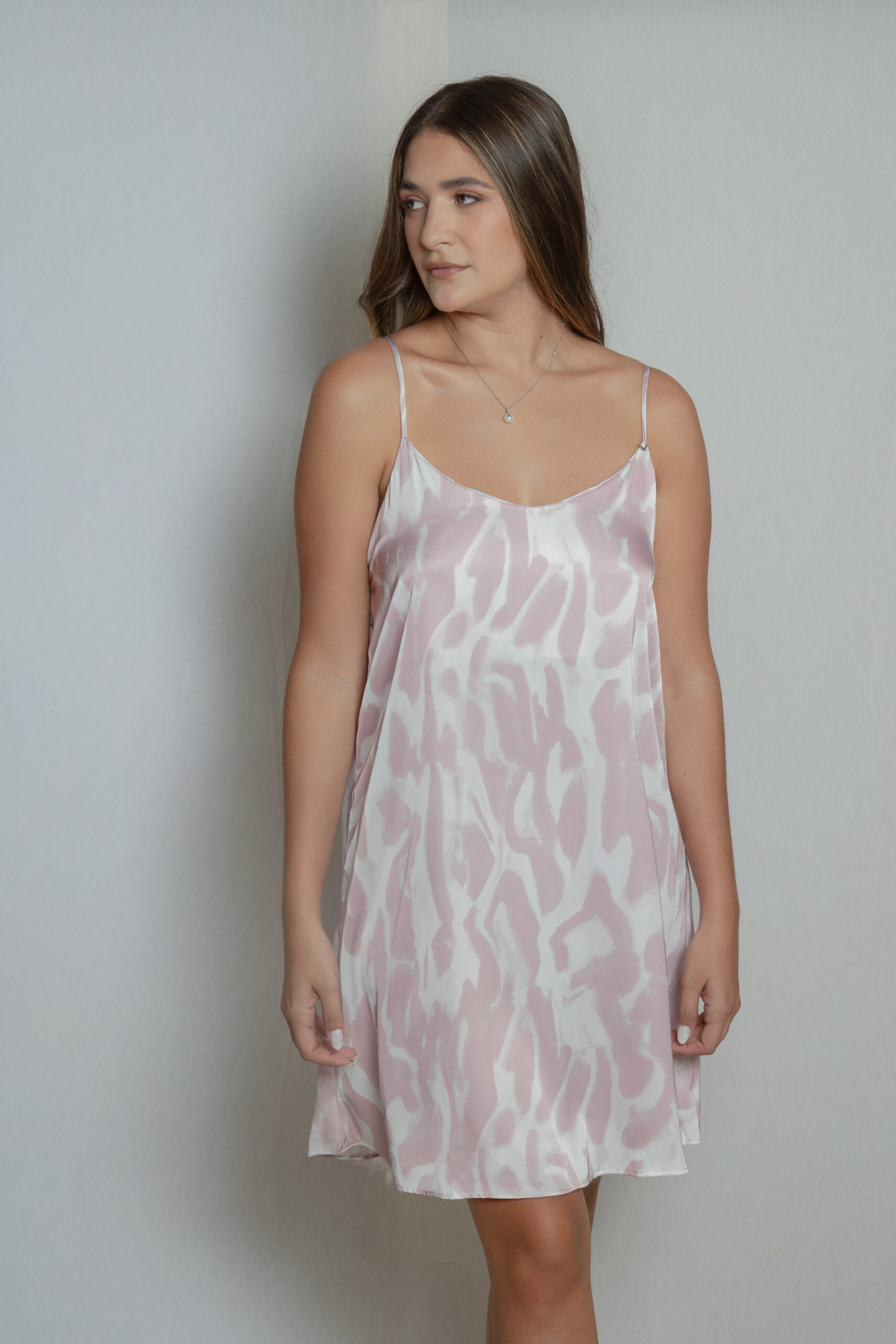 AMOUR SEDA BATA TIRANTAS